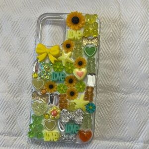 Sleek Black Shockproof Phone Case with Slim Design